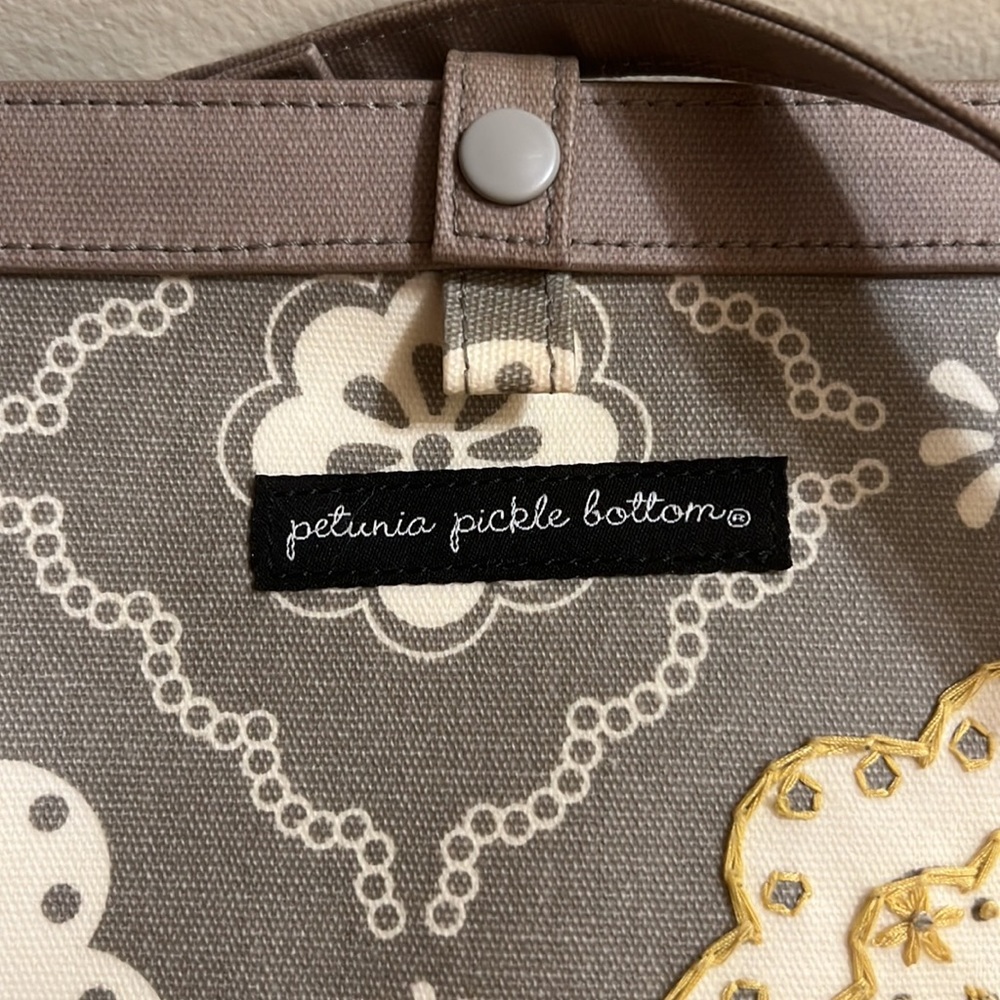 Petunia Pickle Bottom bag, wipe able exterior, floral design